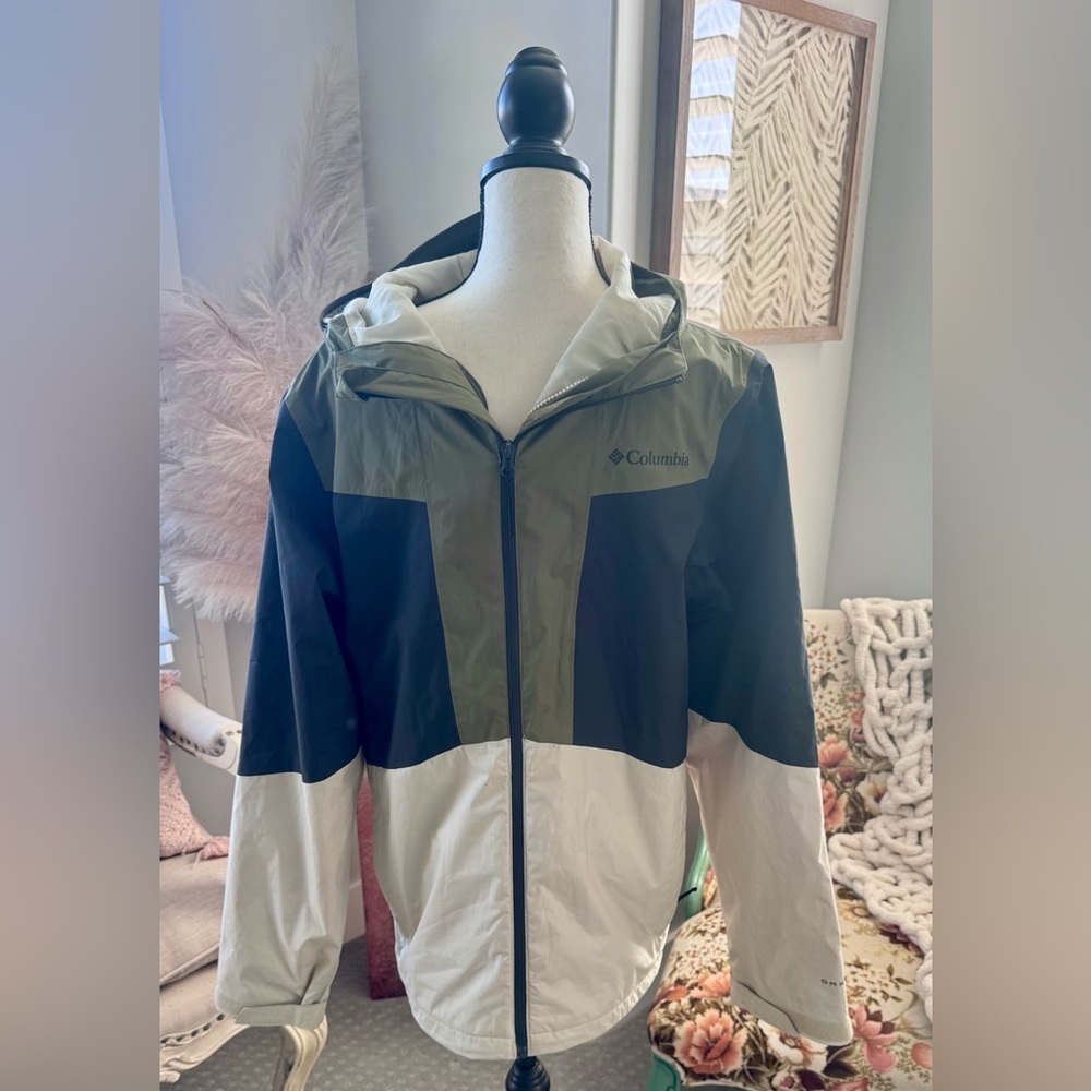 Columbia Men’s Small Hooded Windbreaker Jacket Lightweight